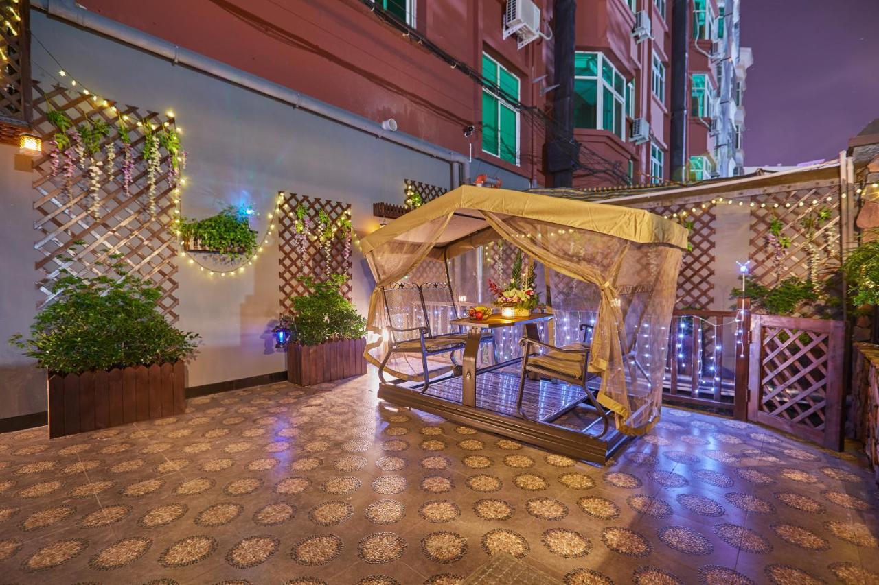 Yiwu Boman Boutique Hotel Esterno foto